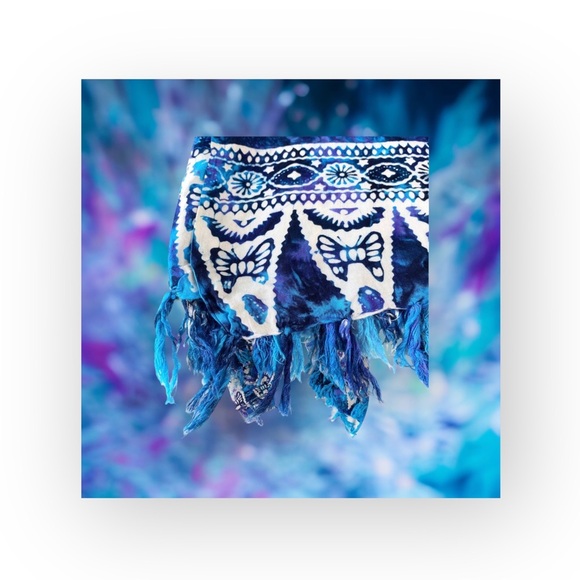 Butterfly Tie Dye Pareo Sarong ꕥ Large Scarf ꕥ Many Ways to Wear ꕥ Purple + Teal - Picture 3 of 16
